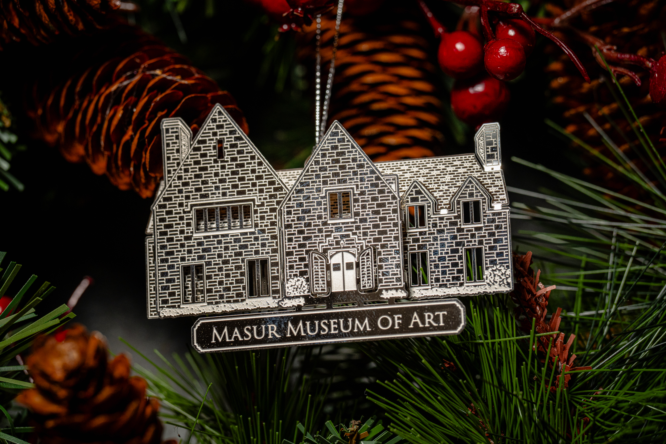 Masur Museum Ornament - Image 5